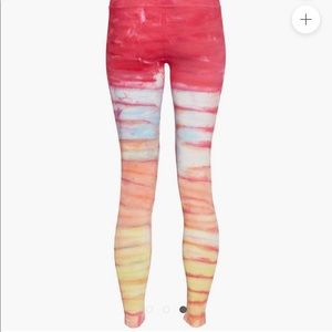 NIP spiritual gangster yoga leggings
